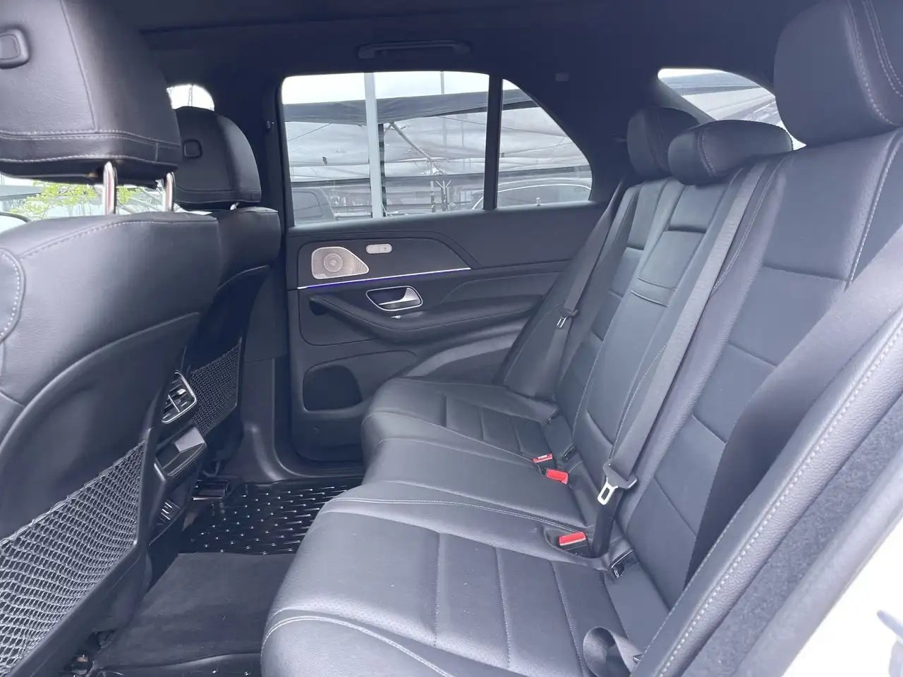 Mercedes-Benz GLE снимка Mercedes-Benz GLE