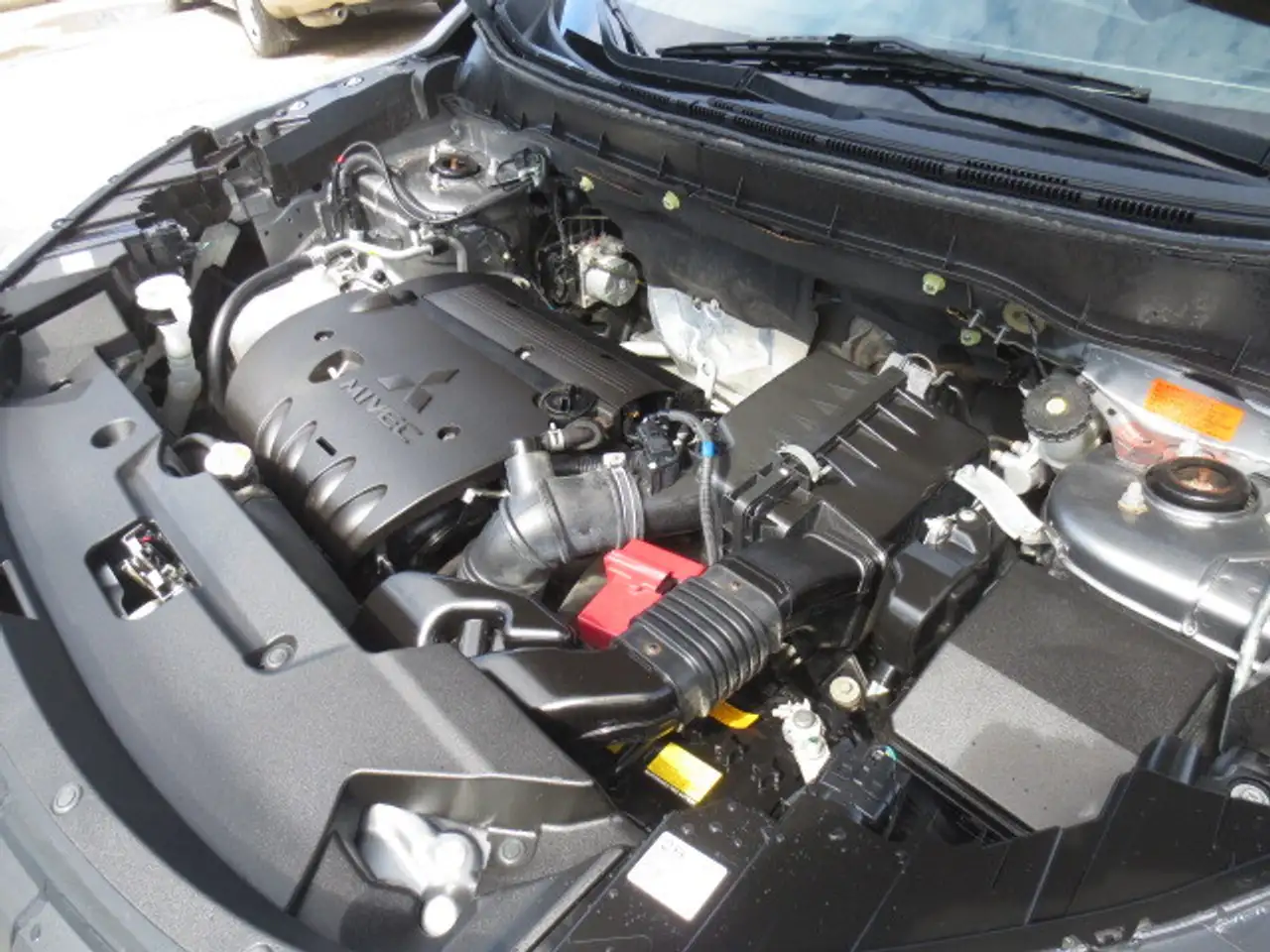 Mitsubishi RVR снимка Mitsubishi RVR