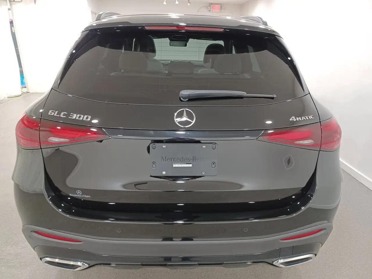Mercedes-Benz GLC снимка Mercedes-Benz GLC