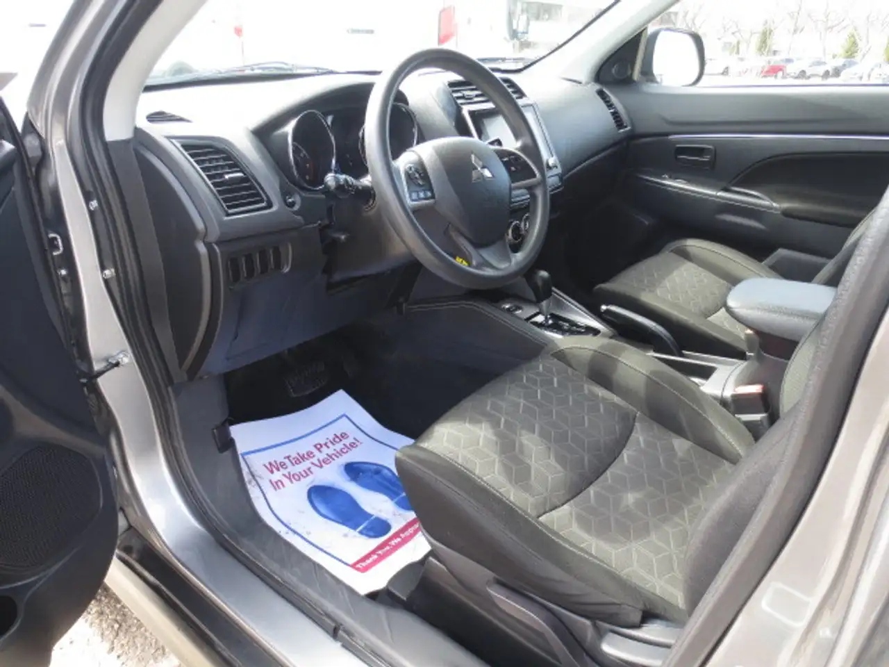 Mitsubishi RVR снимка Mitsubishi RVR