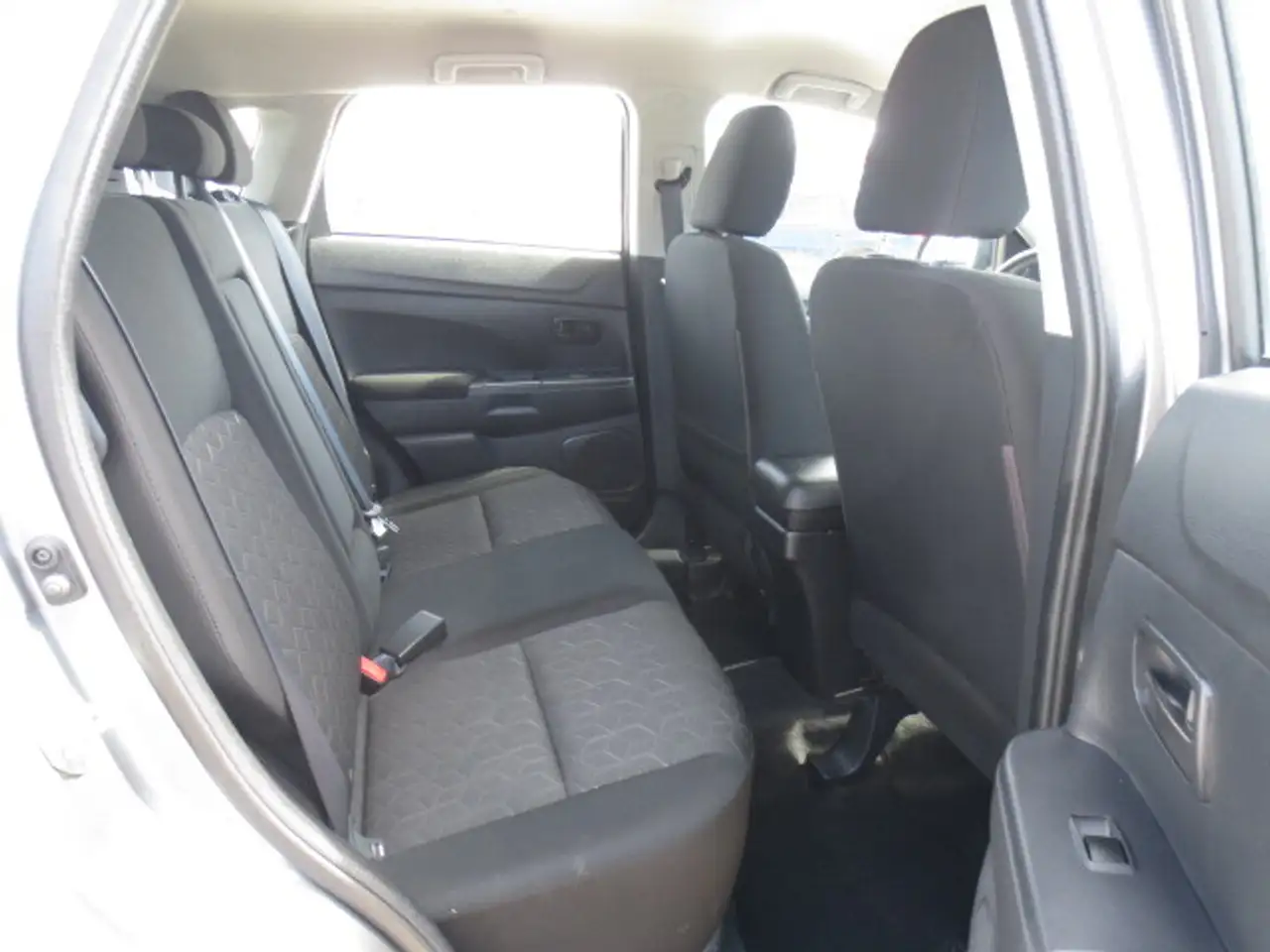 Mitsubishi RVR снимка Mitsubishi RVR