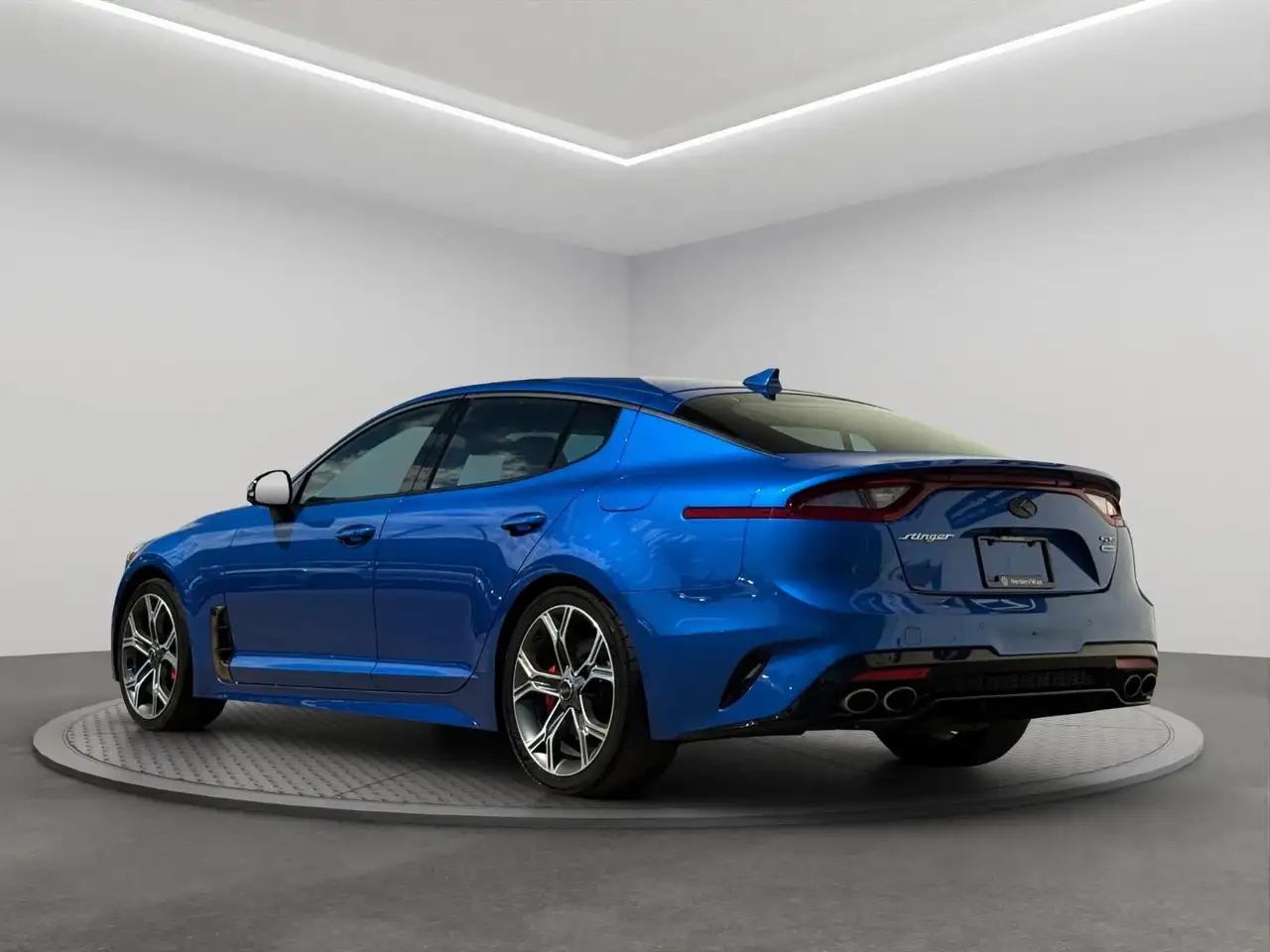 Kia Stinger photo Kia Stinger