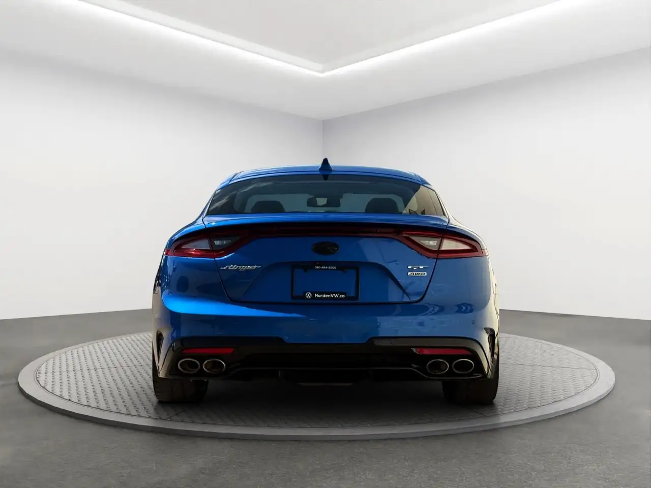 Kia Stinger photo Kia Stinger