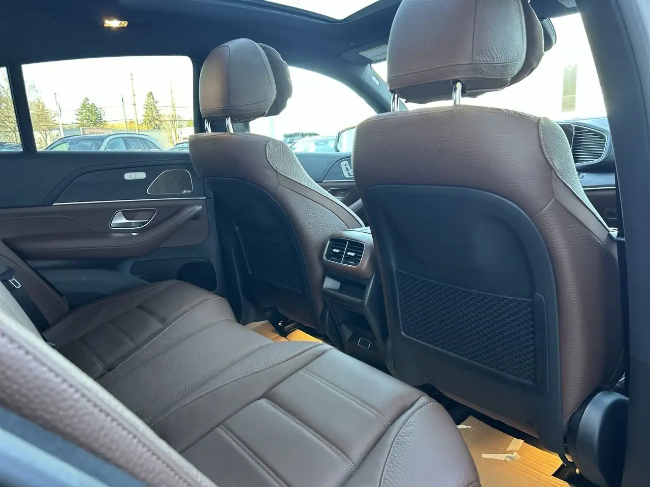 Mercedes-Benz GLE снимка Mercedes-Benz GLE