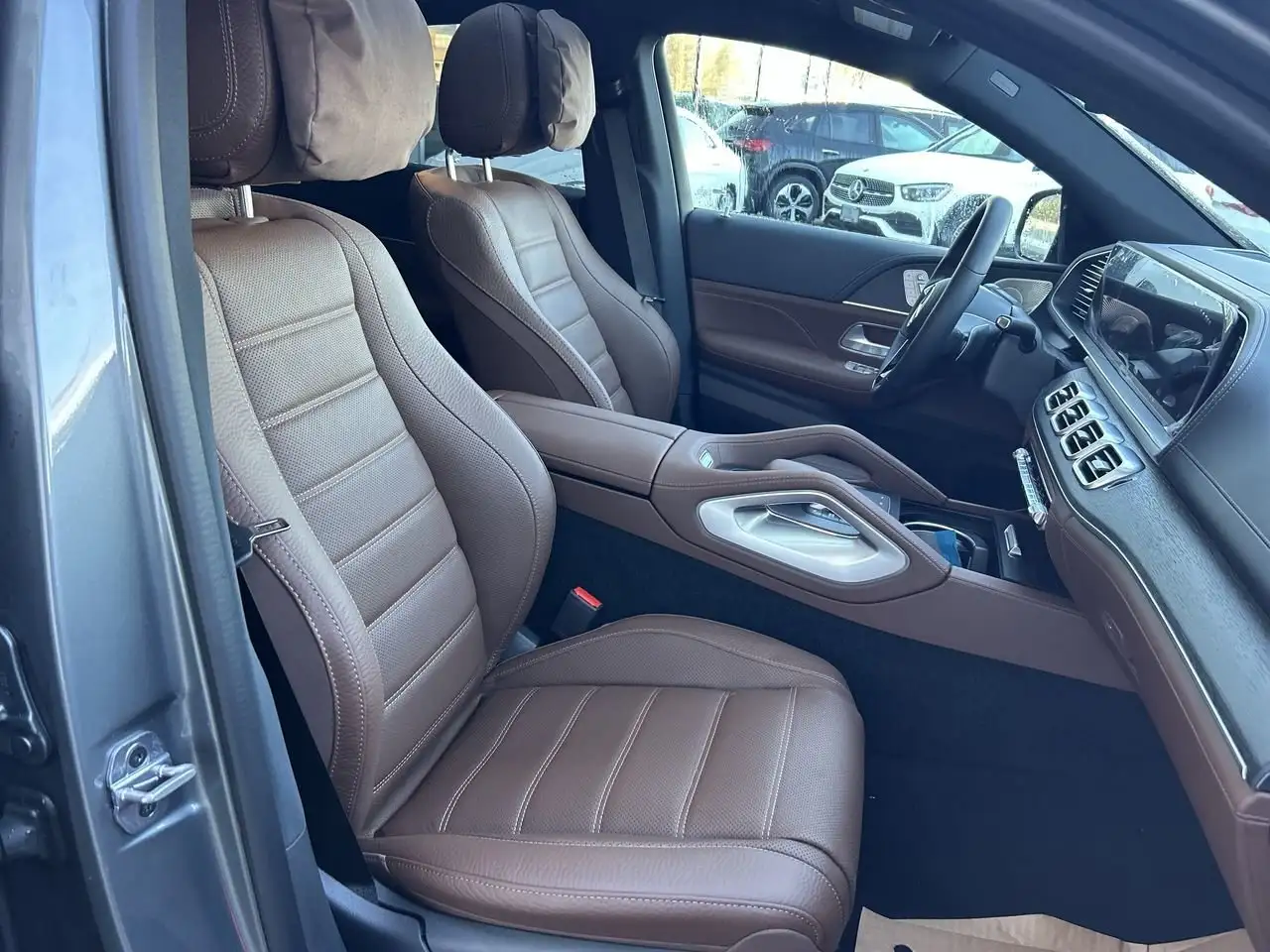 Mercedes-Benz GLE снимка Mercedes-Benz GLE