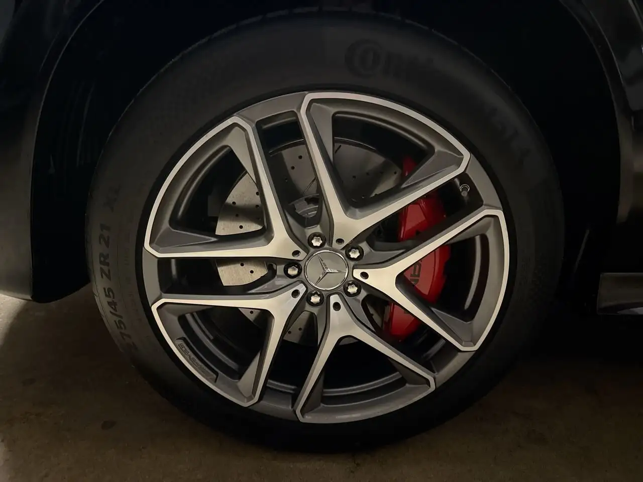 Mercedes-Benz GLE снимка Mercedes-Benz GLE