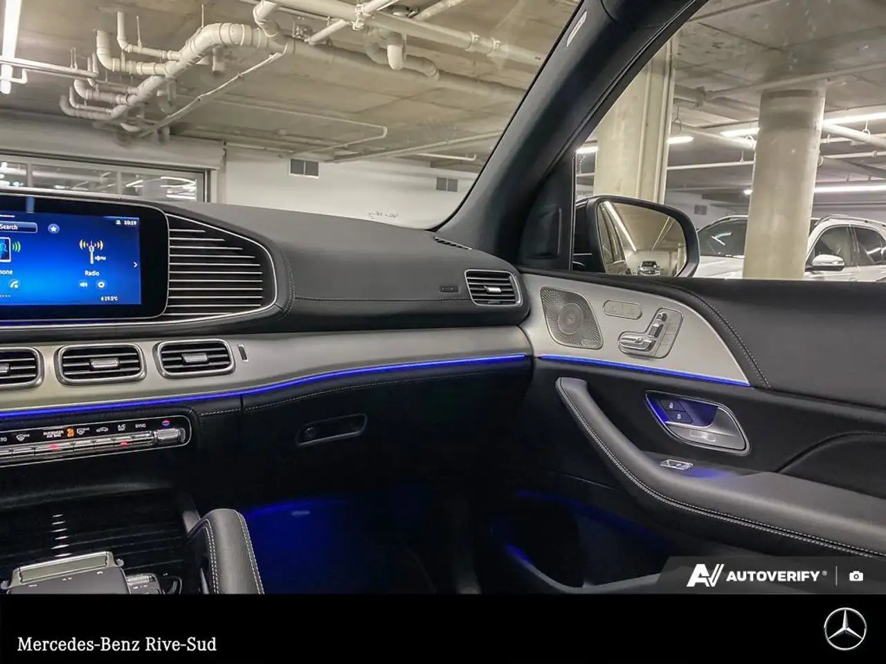 Mercedes-Benz GLE снимка Mercedes-Benz GLE