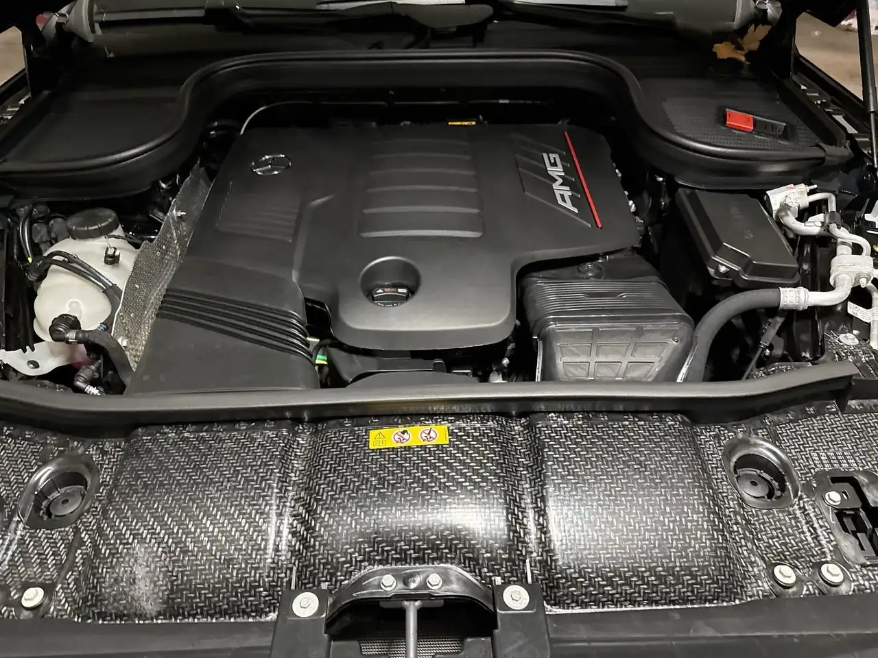 Mercedes-Benz GLE снимка Mercedes-Benz GLE