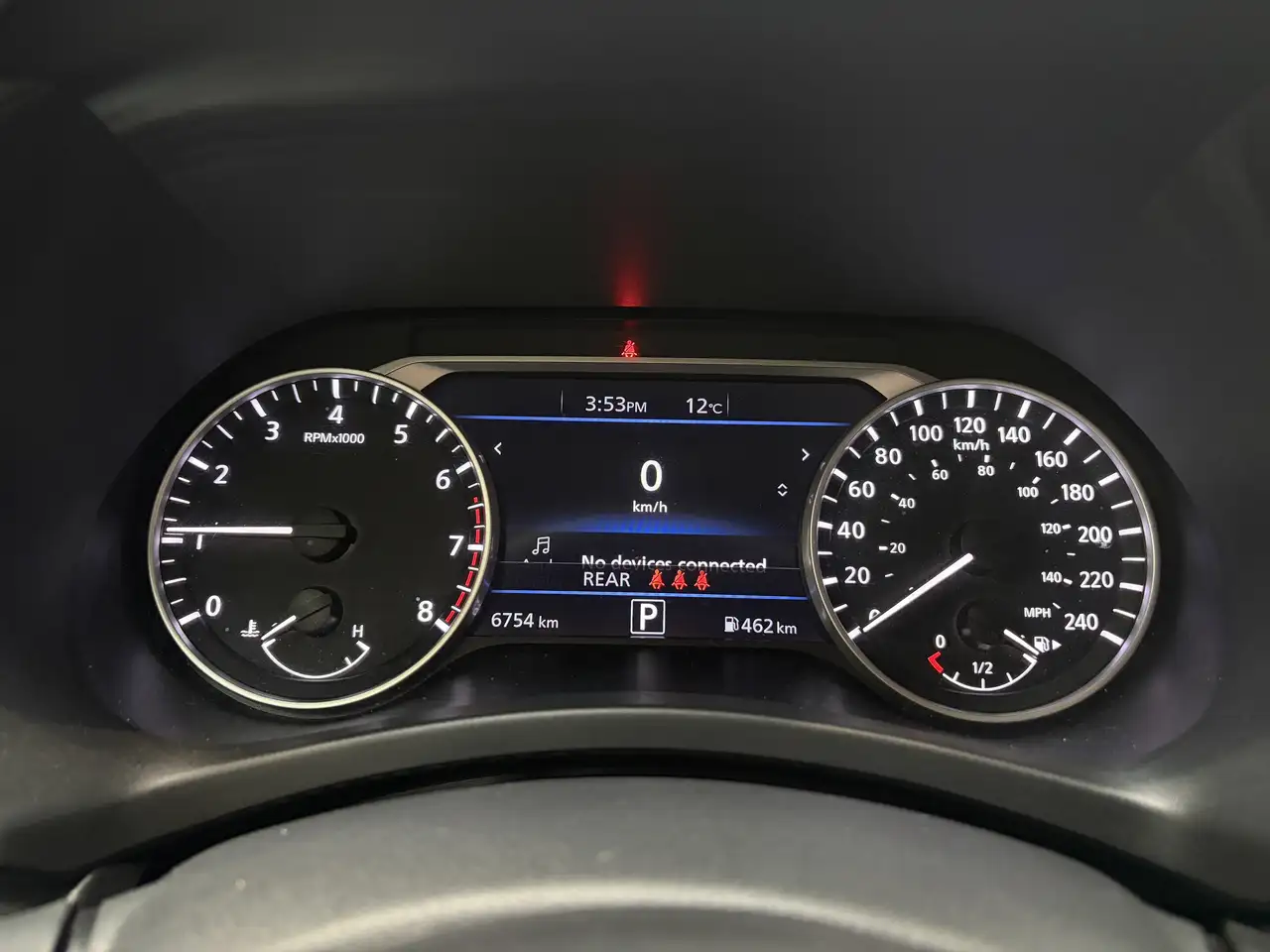 Nissan Sentra снимка Nissan Sentra