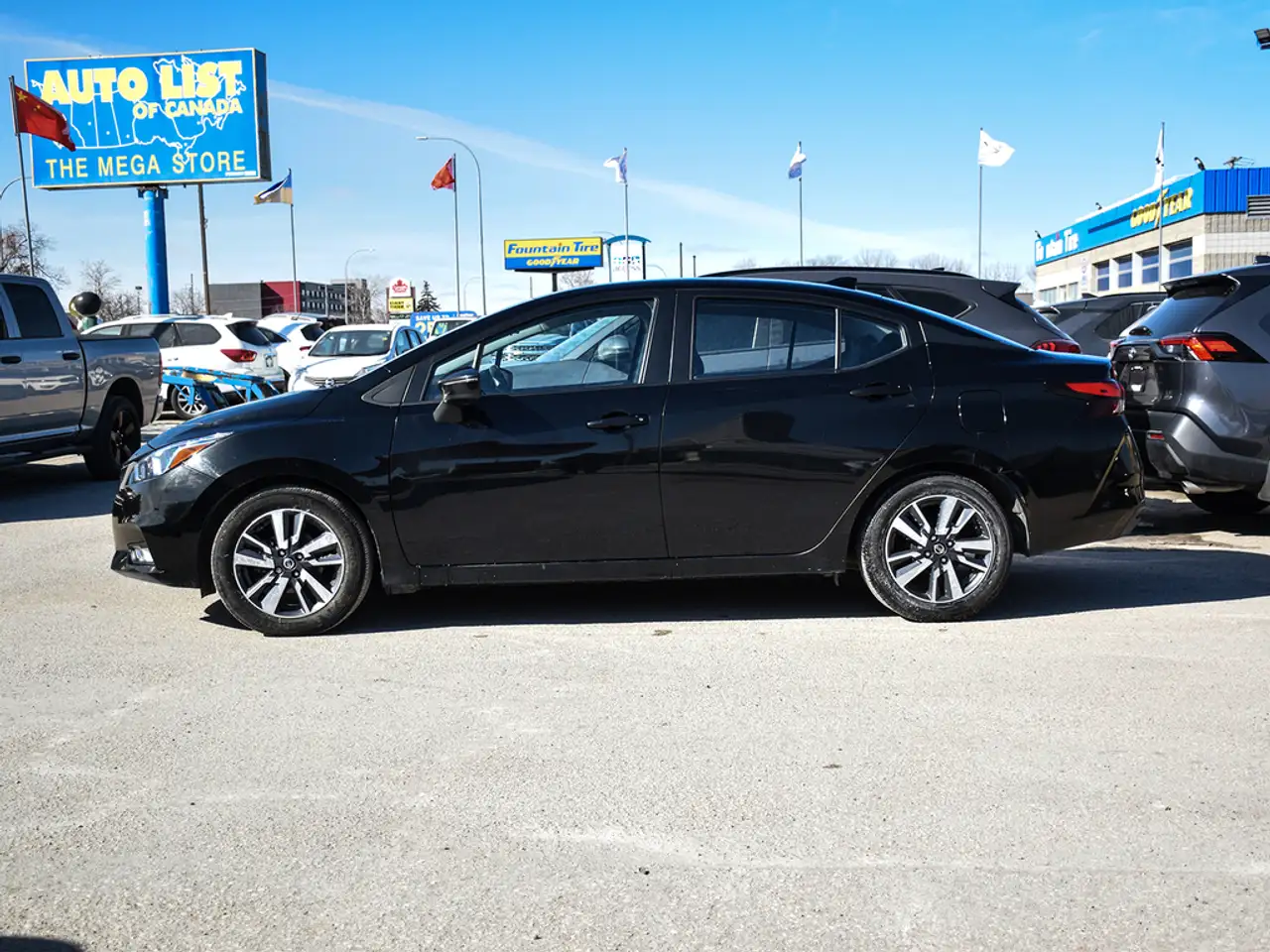 Nissan Versa photo Nissan Versa