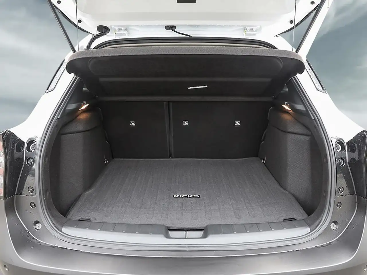 Nissan Kicks photo Nissan Kicks