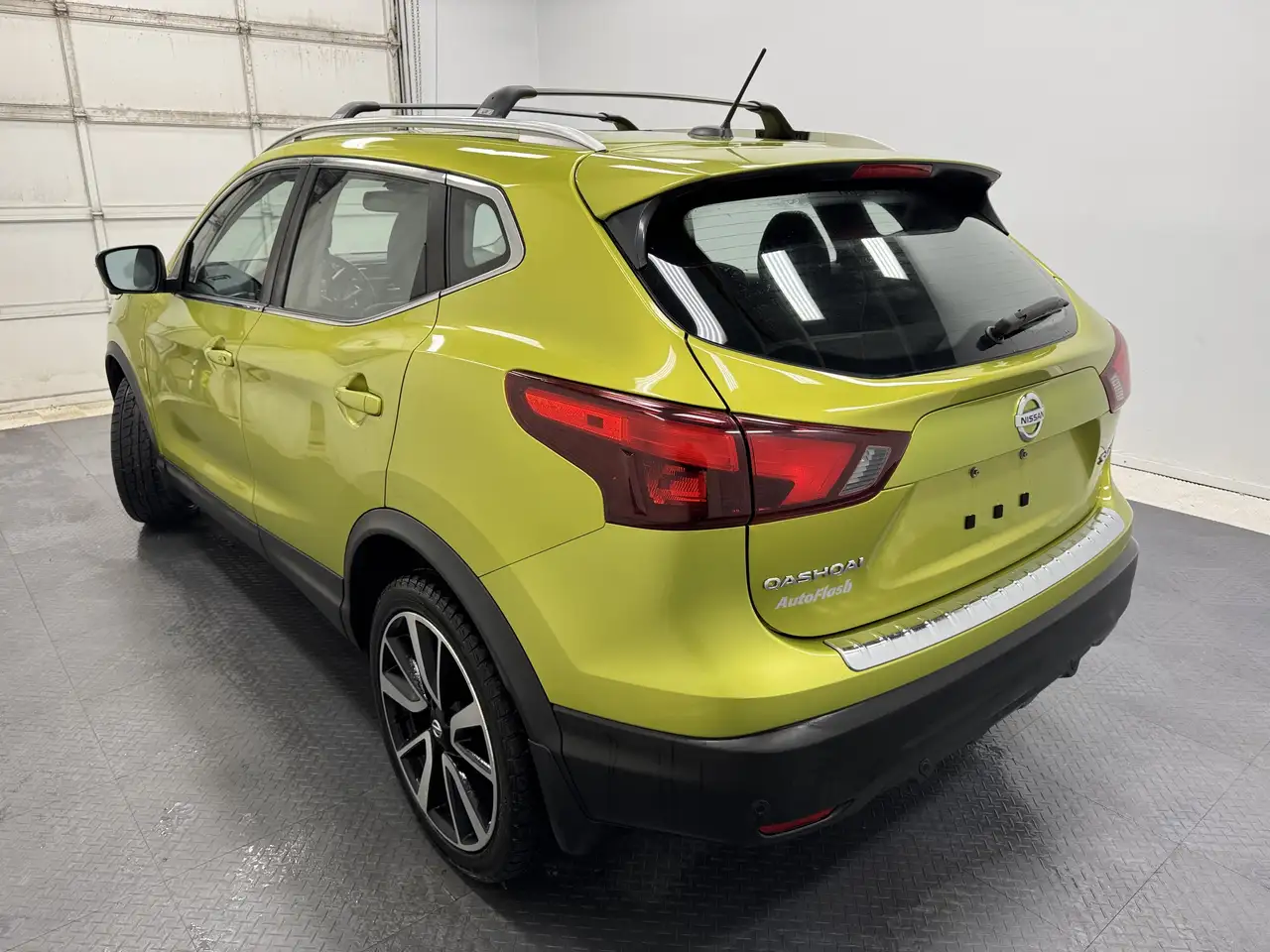 Nissan Qashqai снимка Nissan Qashqai