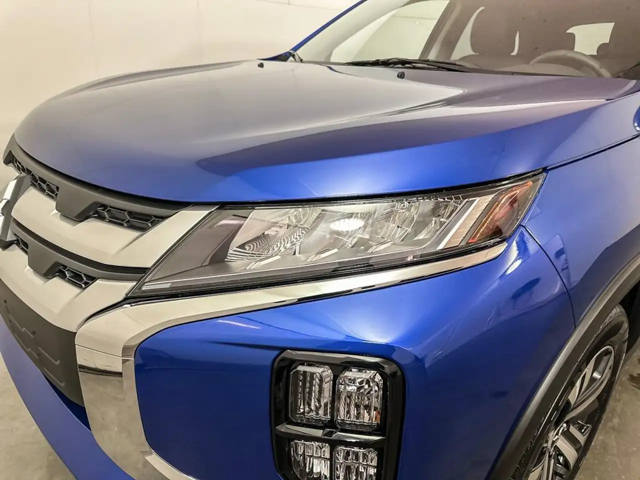 Mitsubishi RVR снимка Mitsubishi RVR