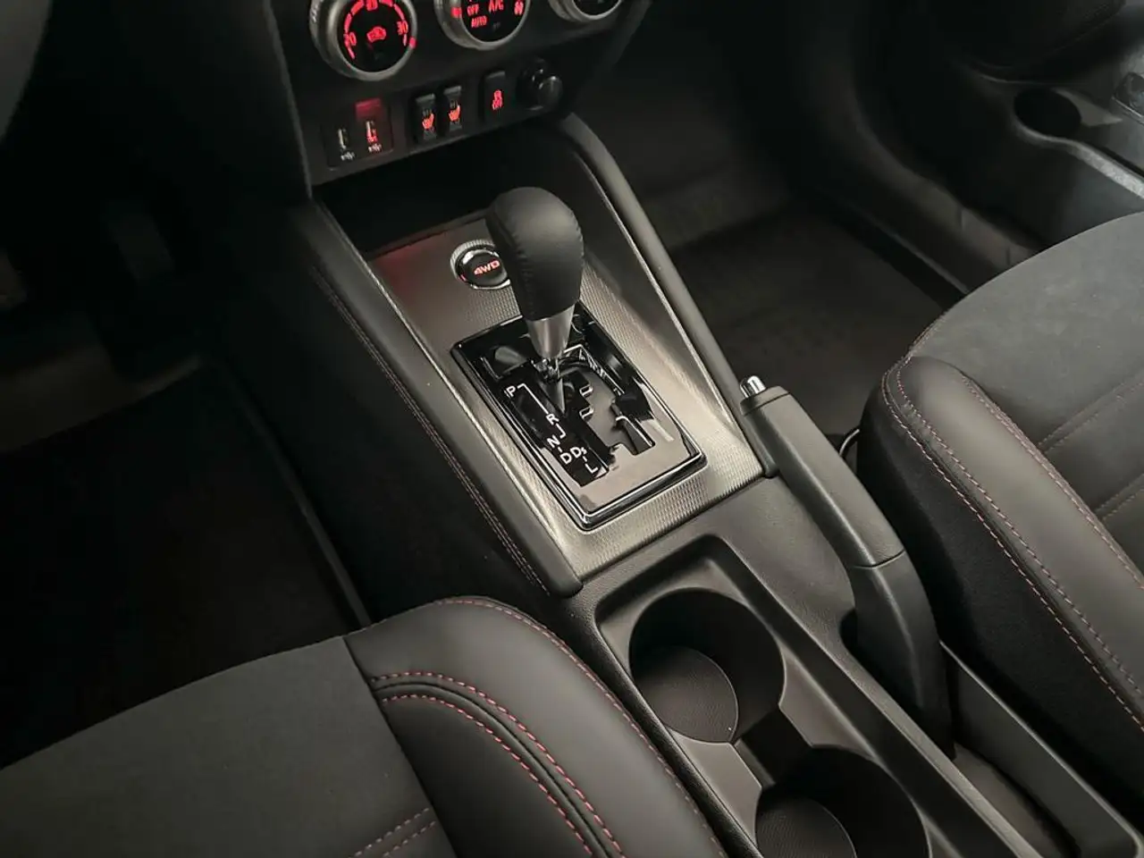 Mitsubishi RVR снимка Mitsubishi RVR