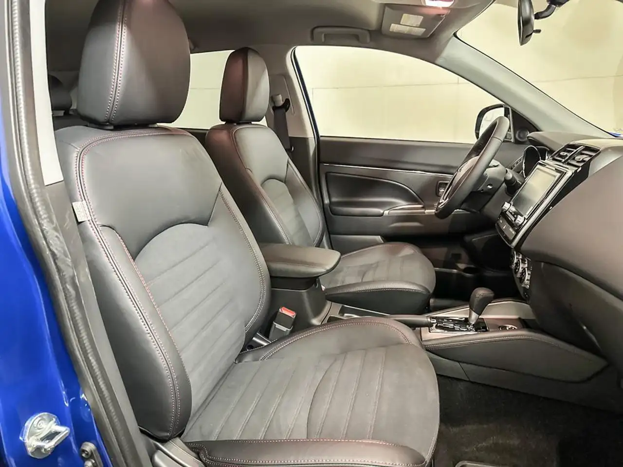 Mitsubishi RVR снимка Mitsubishi RVR