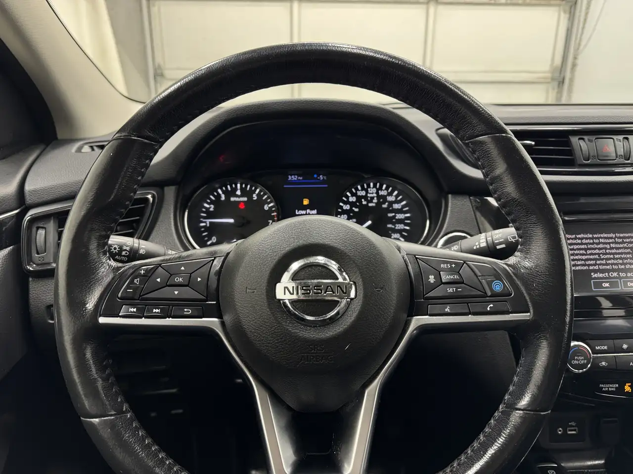 Nissan Qashqai снимка Nissan Qashqai