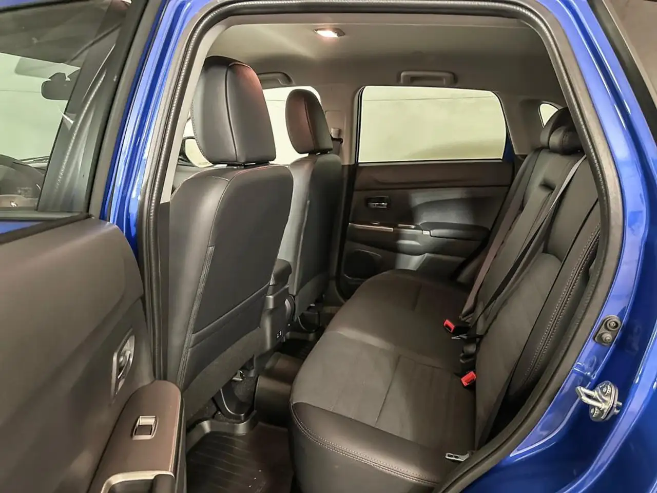 Mitsubishi RVR снимка Mitsubishi RVR