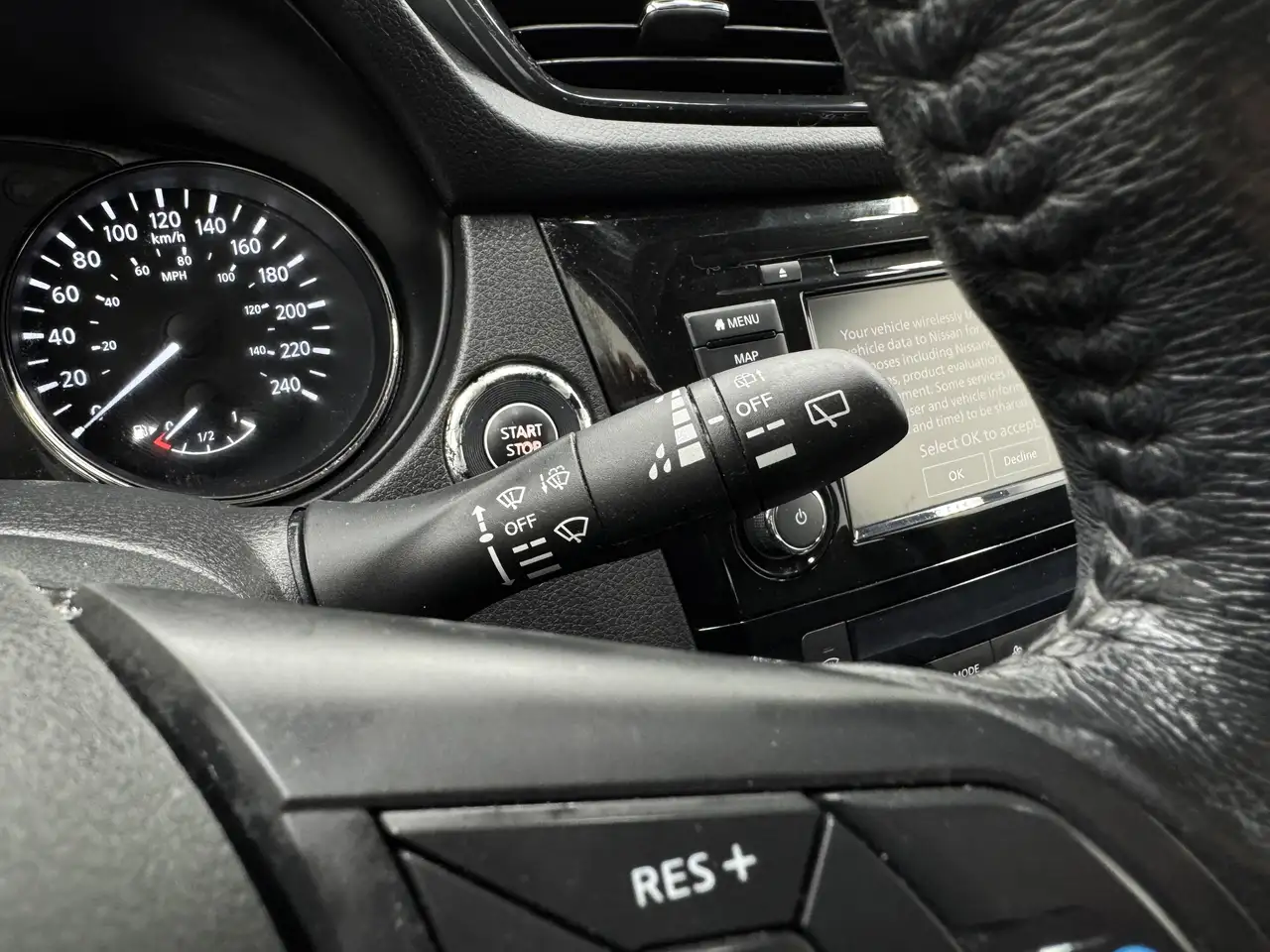 Nissan Qashqai снимка Nissan Qashqai