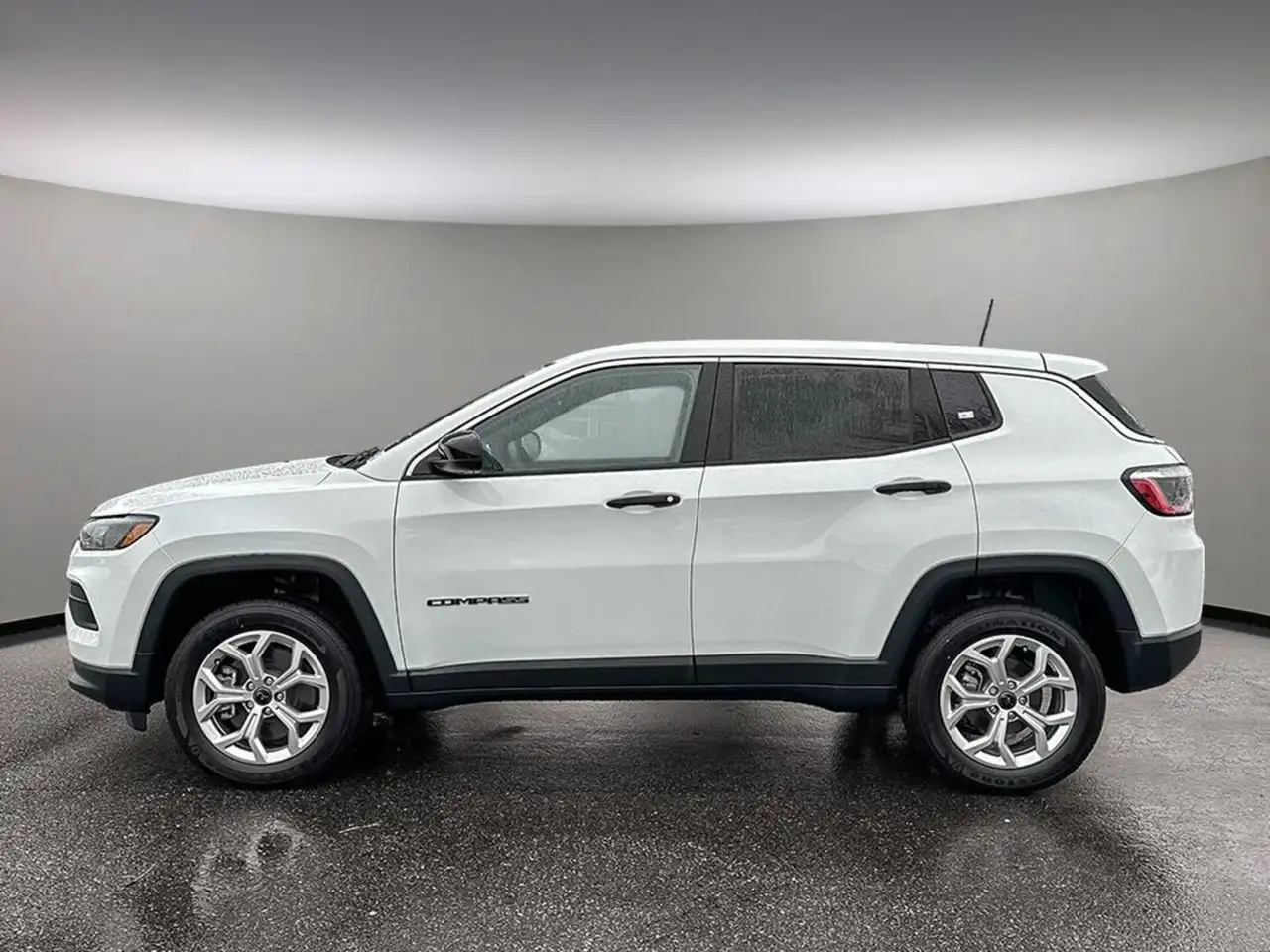 Jeep Compass photo Jeep Compass