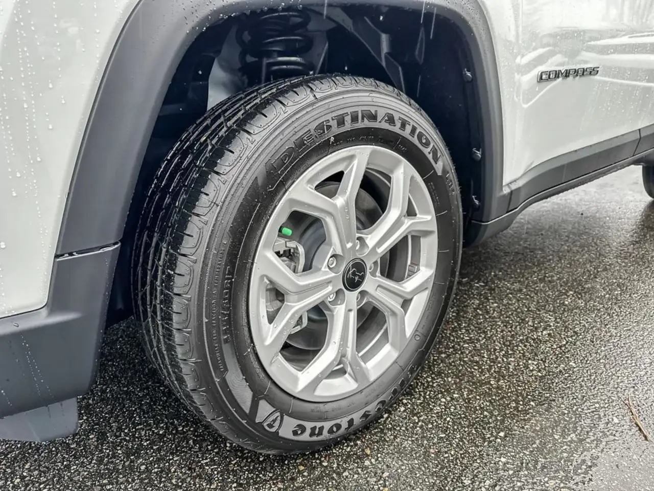 Jeep Compass photo Jeep Compass