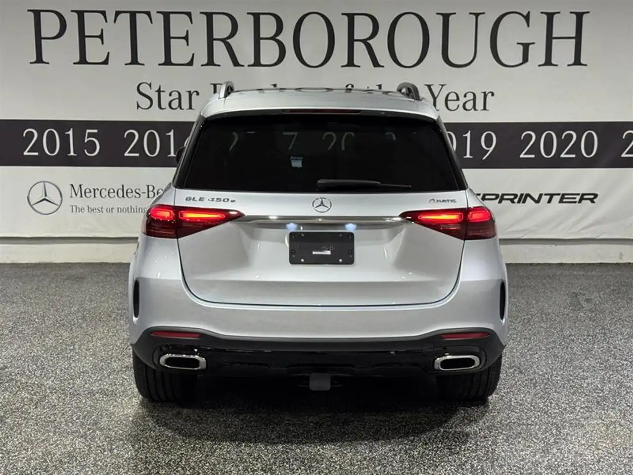 Mercedes-Benz GLE снимка Mercedes-Benz GLE