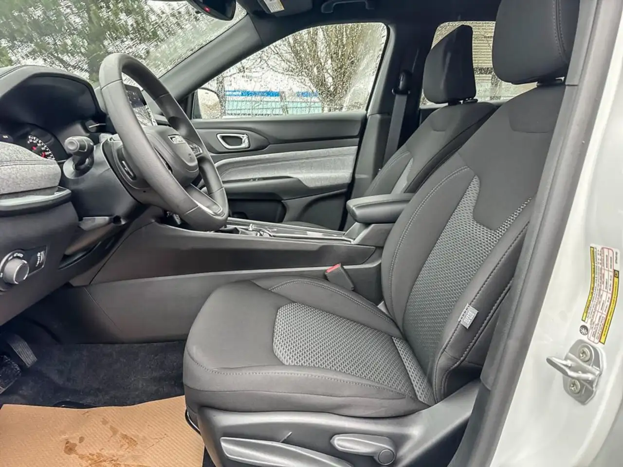 Jeep Compass photo Jeep Compass