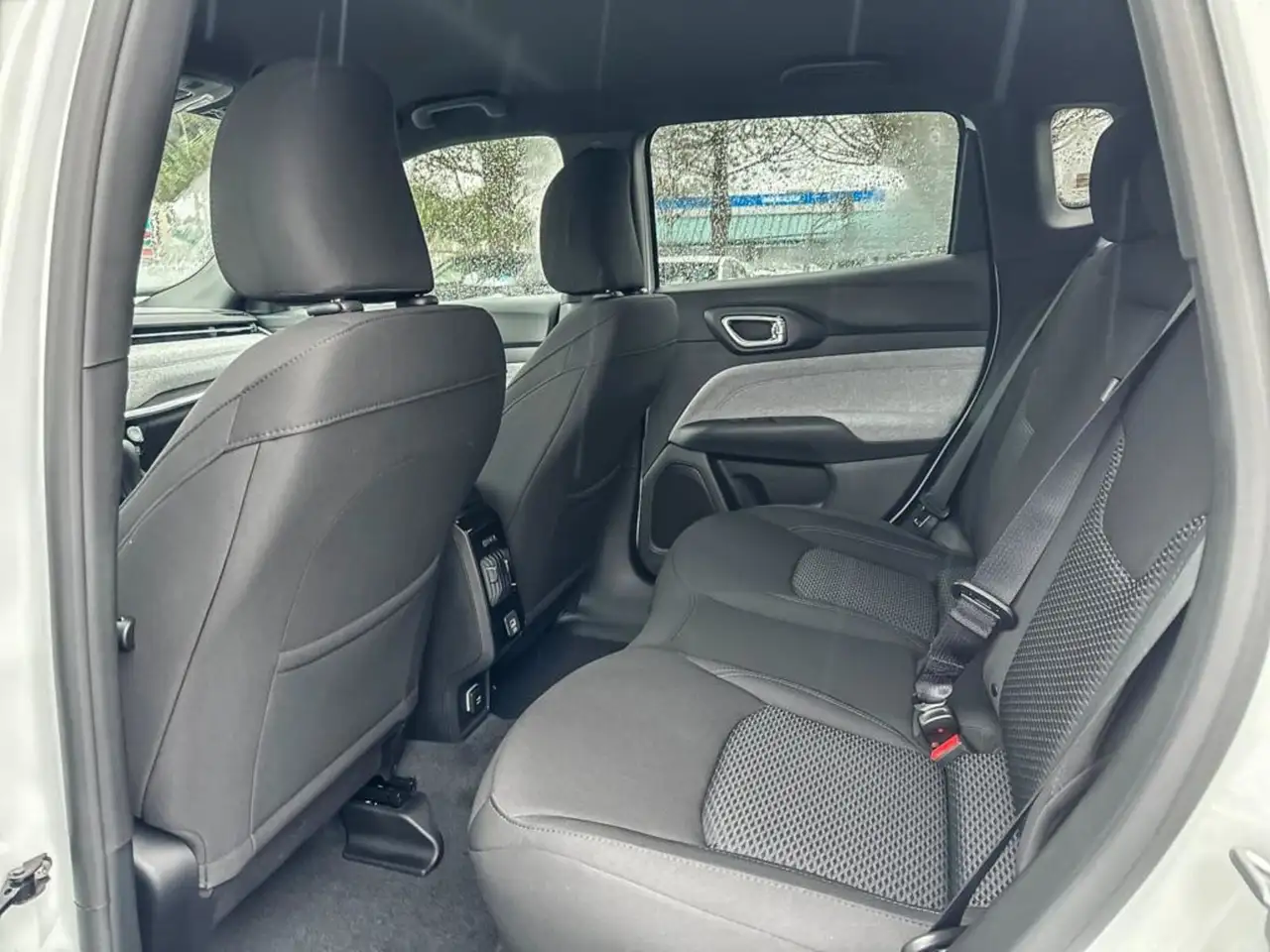 Jeep Compass photo Jeep Compass