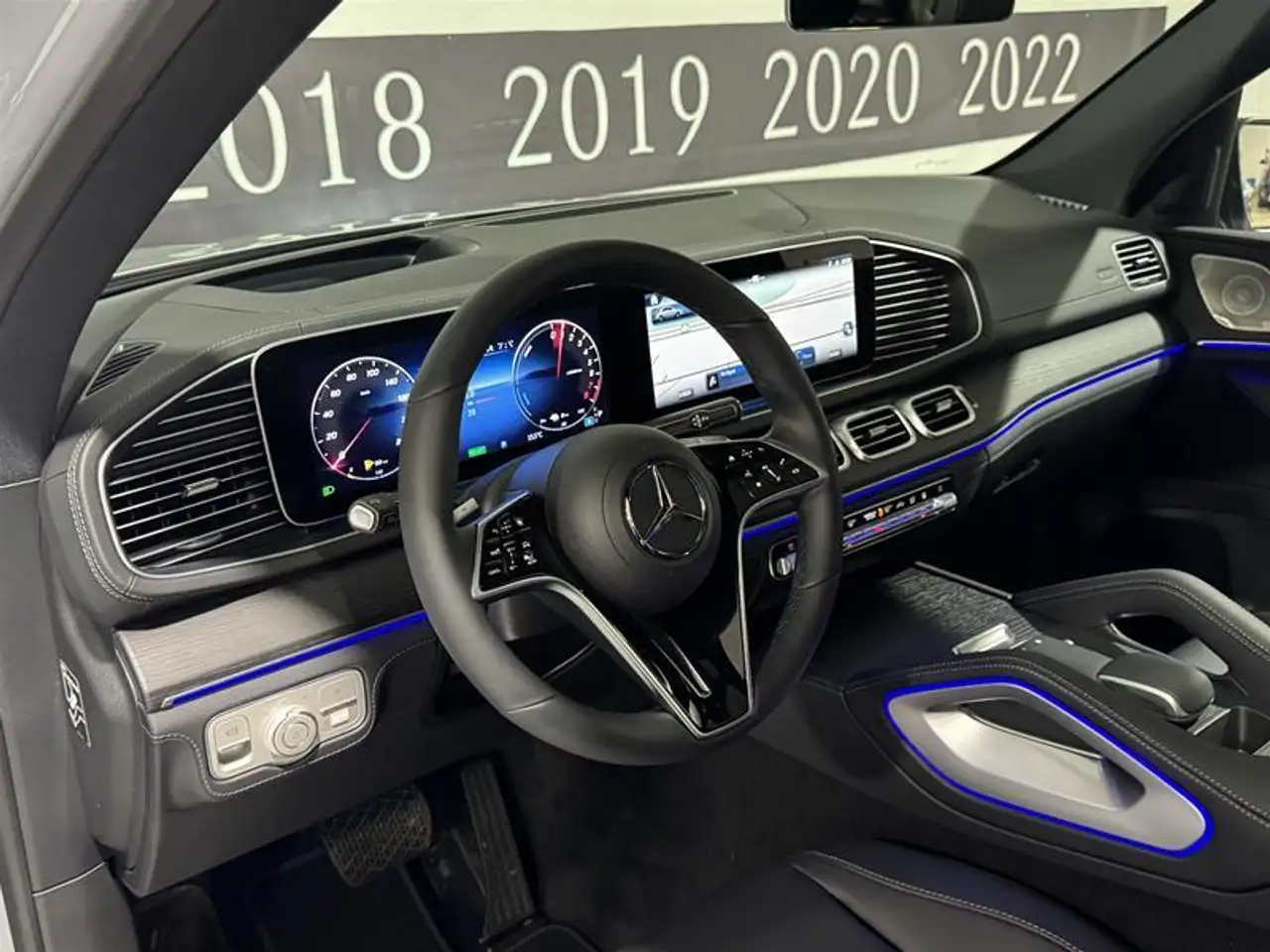Mercedes-Benz GLE снимка Mercedes-Benz GLE