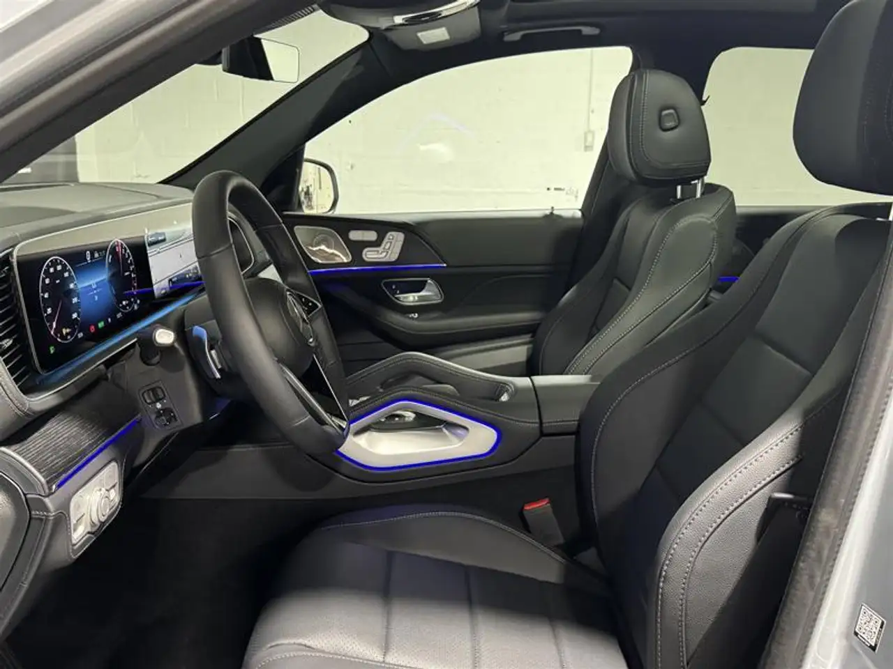Mercedes-Benz GLE снимка Mercedes-Benz GLE