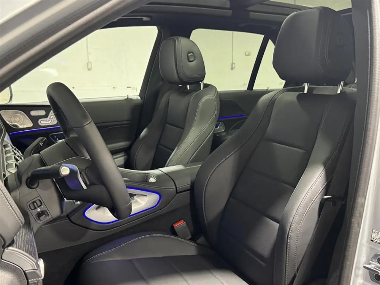 Mercedes-Benz GLE снимка Mercedes-Benz GLE