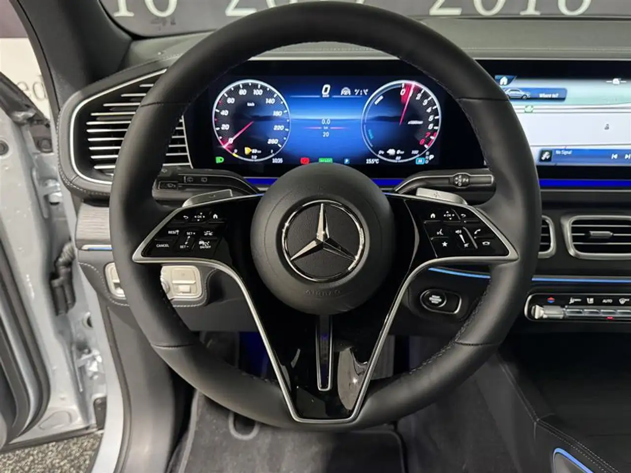 Mercedes-Benz GLE снимка Mercedes-Benz GLE