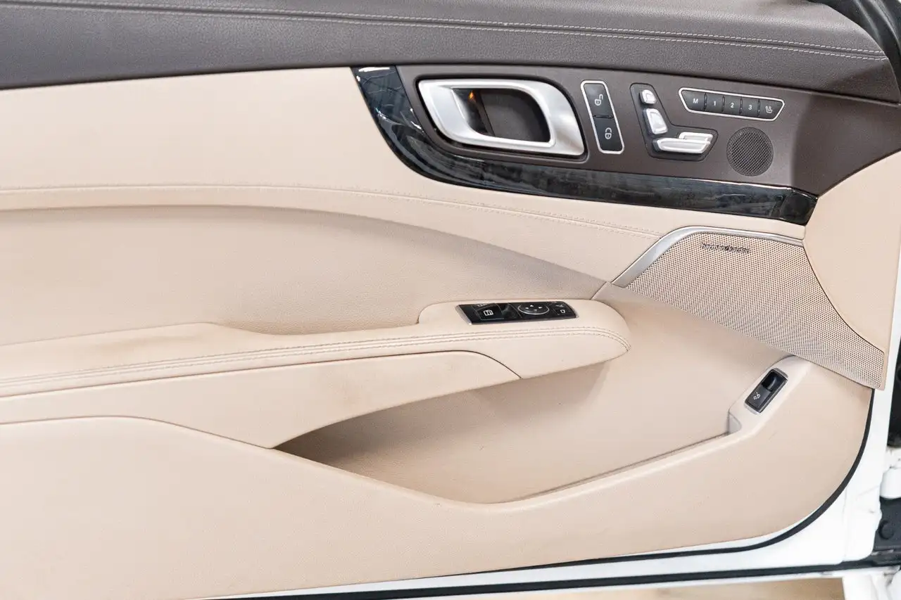 Mercedes-Benz SL fotografie Mercedes-Benz SL