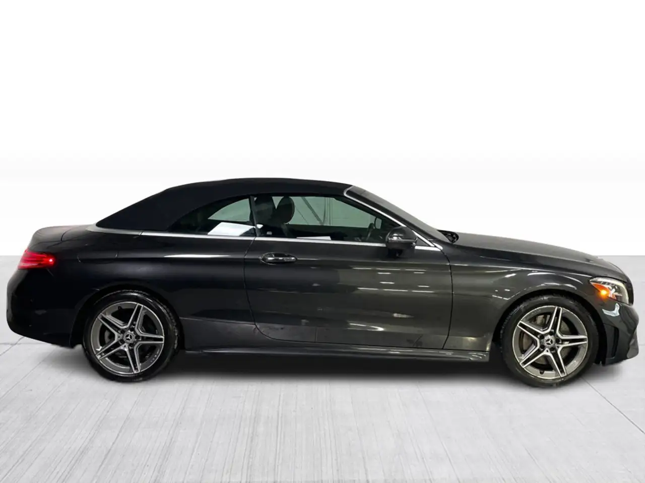 Mercedes-Benz C-Class photo Mercedes-Benz C-Class
