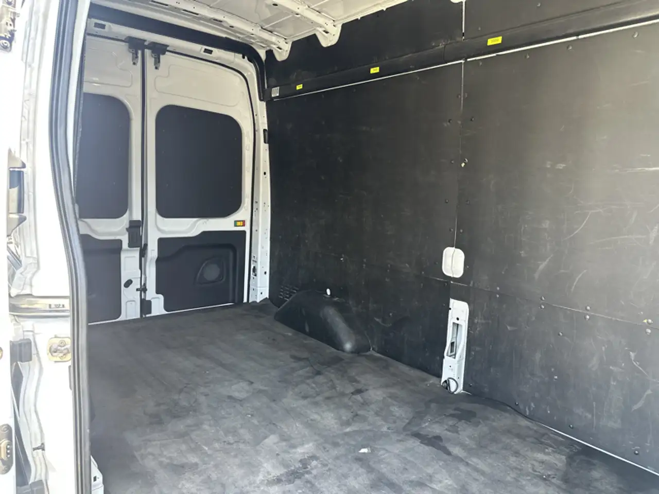Ford Transit Cargo Van photo Ford Transit Cargo Van