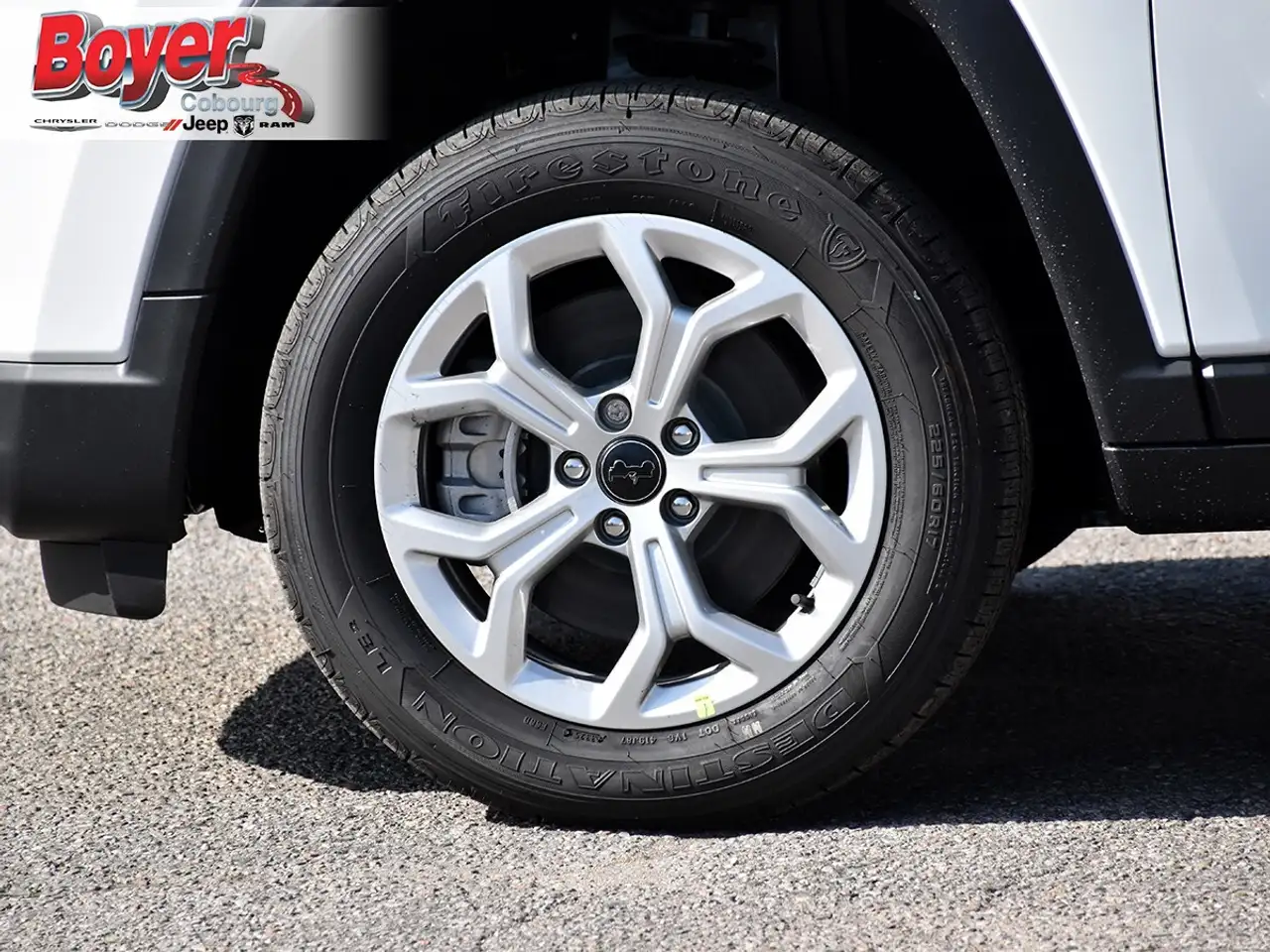 Jeep Compass photo Jeep Compass