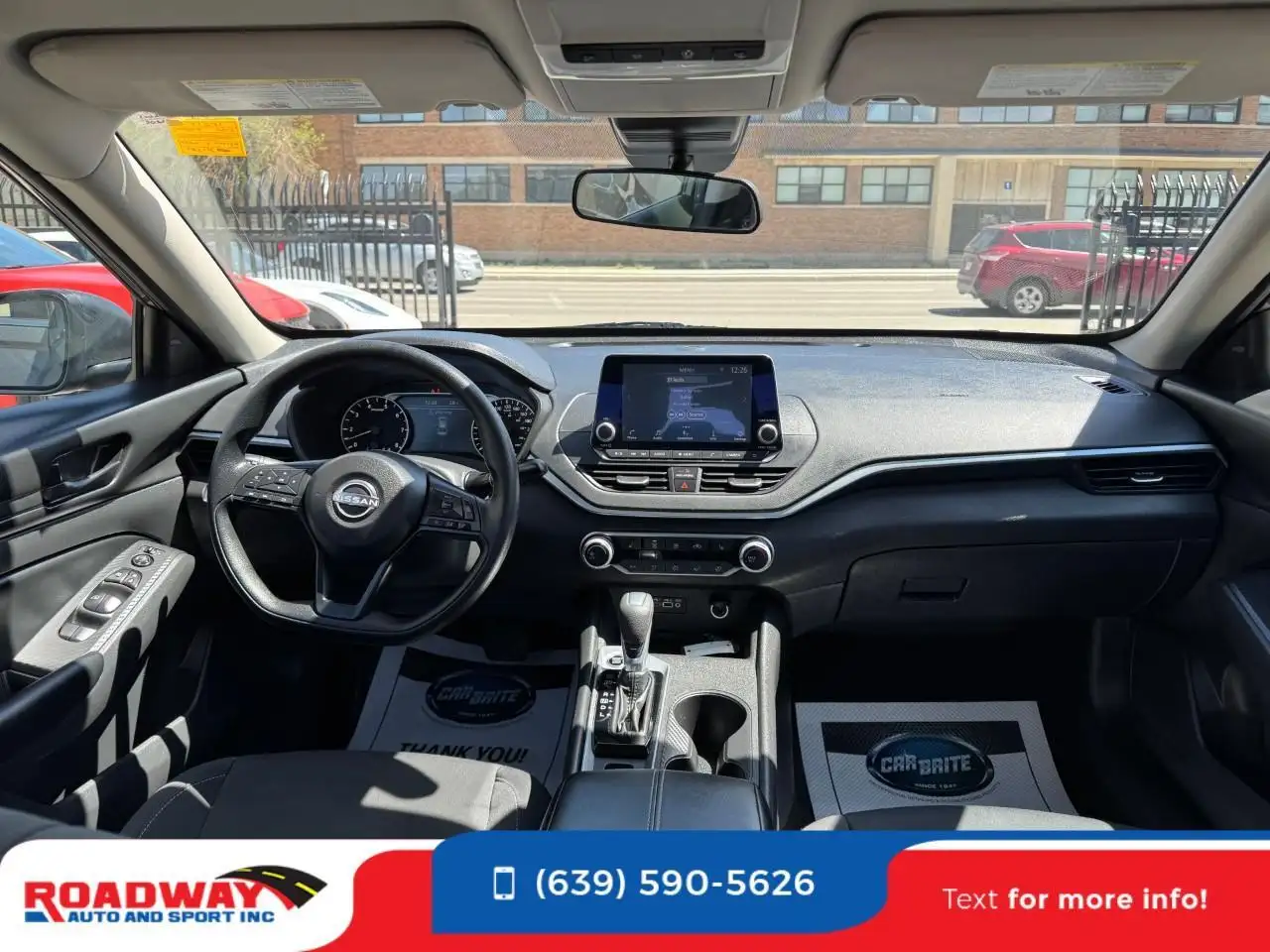 Nissan Altima fotografie Nissan Altima