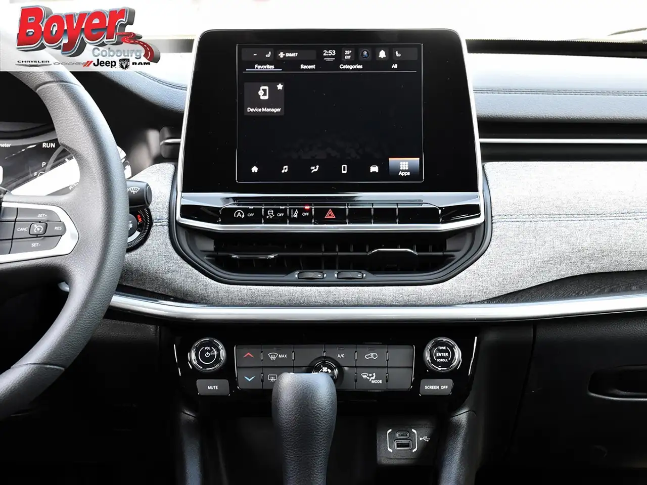 Jeep Compass photo Jeep Compass