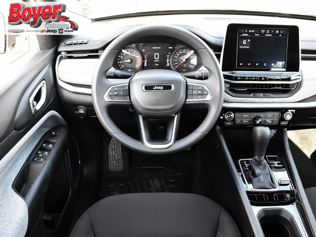 Jeep Compass photo Jeep Compass