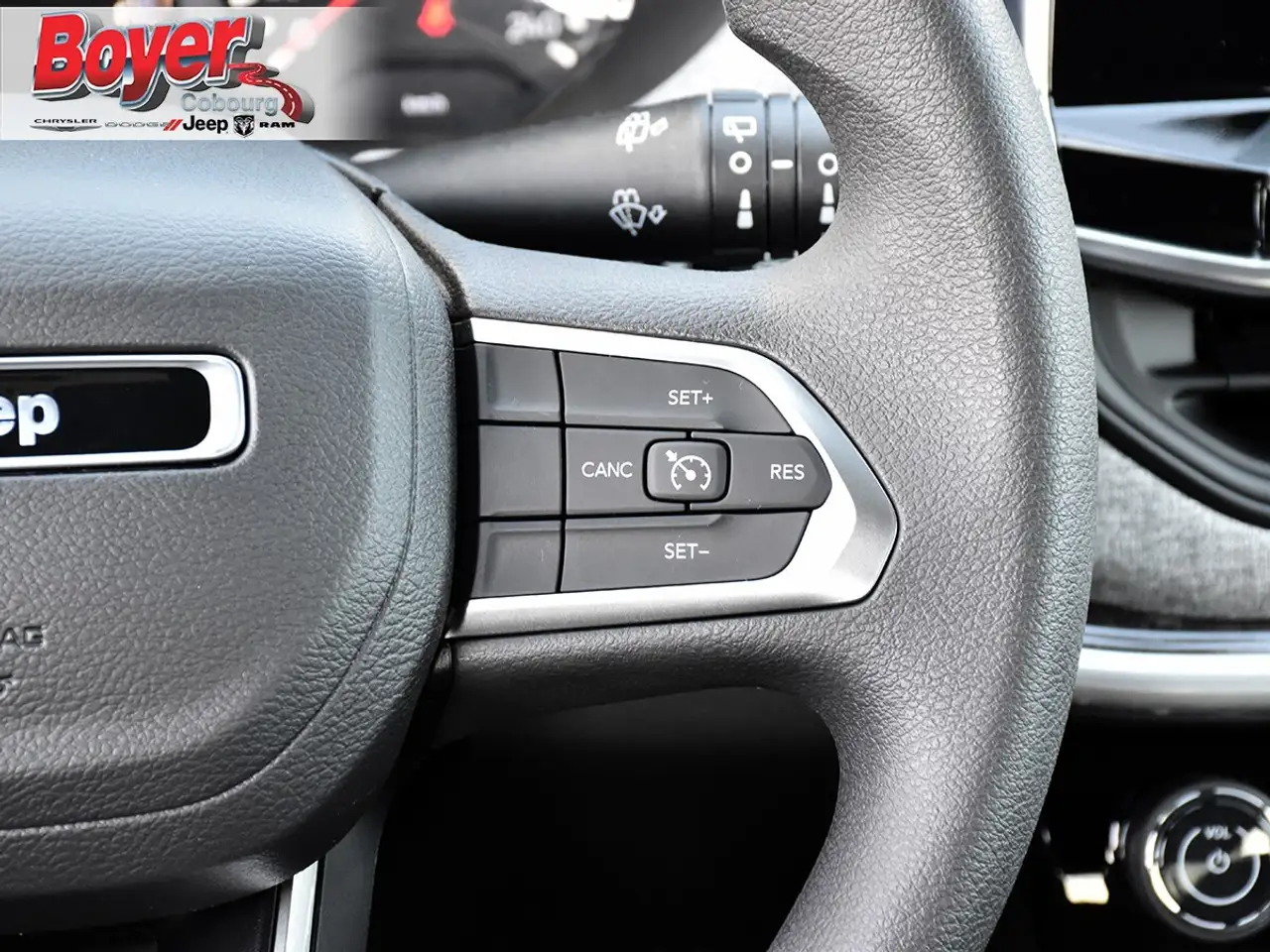 Jeep Compass photo Jeep Compass