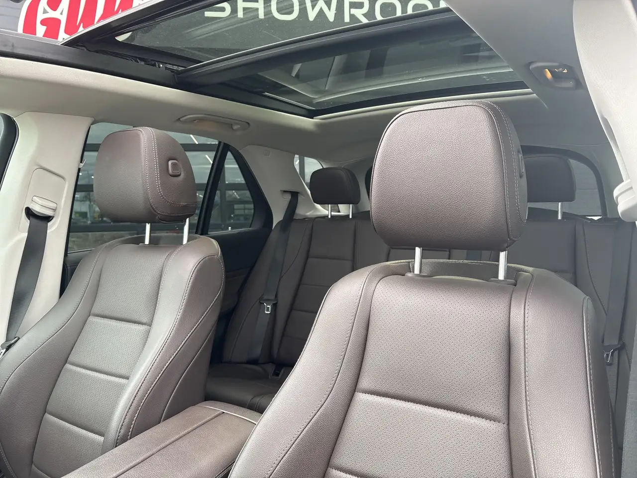 Mercedes-Benz GLE снимка Mercedes-Benz GLE