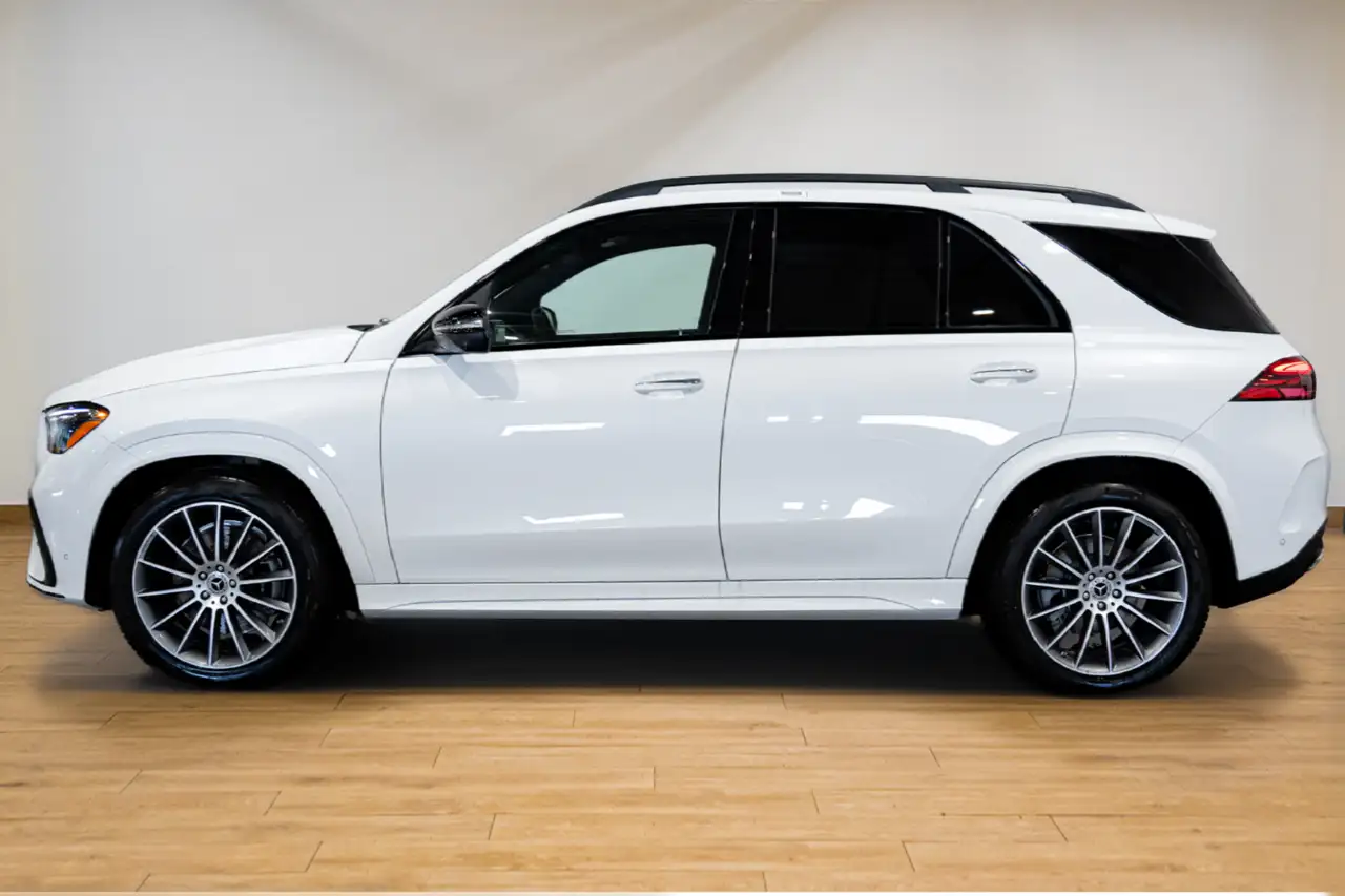 Mercedes-Benz GLE снимка Mercedes-Benz GLE