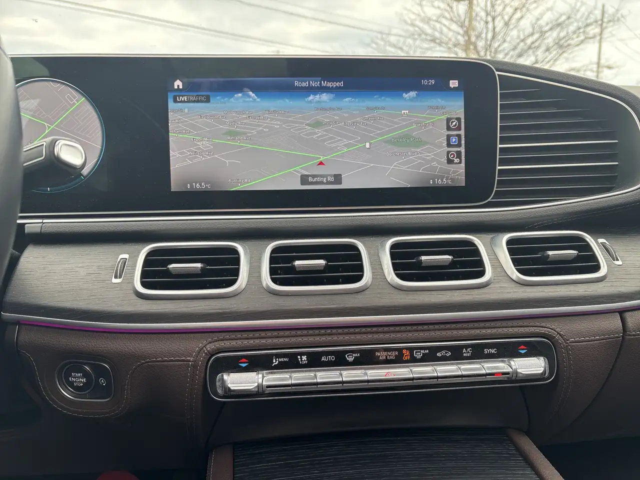 Mercedes-Benz GLE снимка Mercedes-Benz GLE