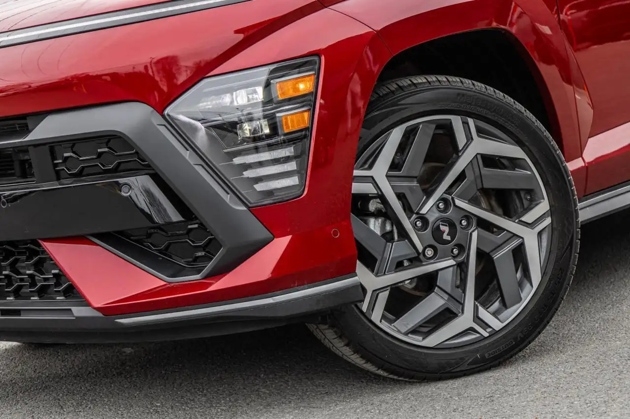 Hyundai KONA снимка Hyundai KONA