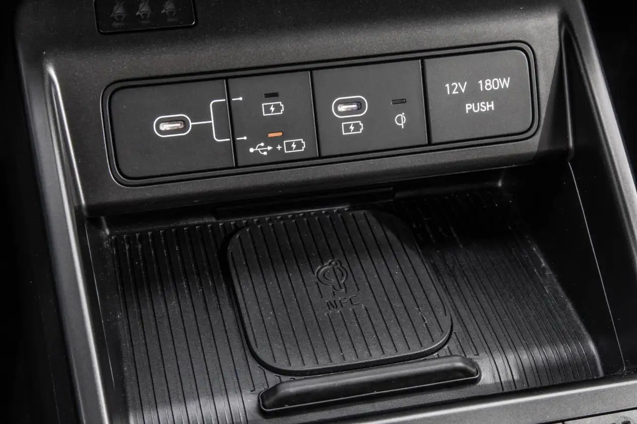 Hyundai KONA снимка Hyundai KONA