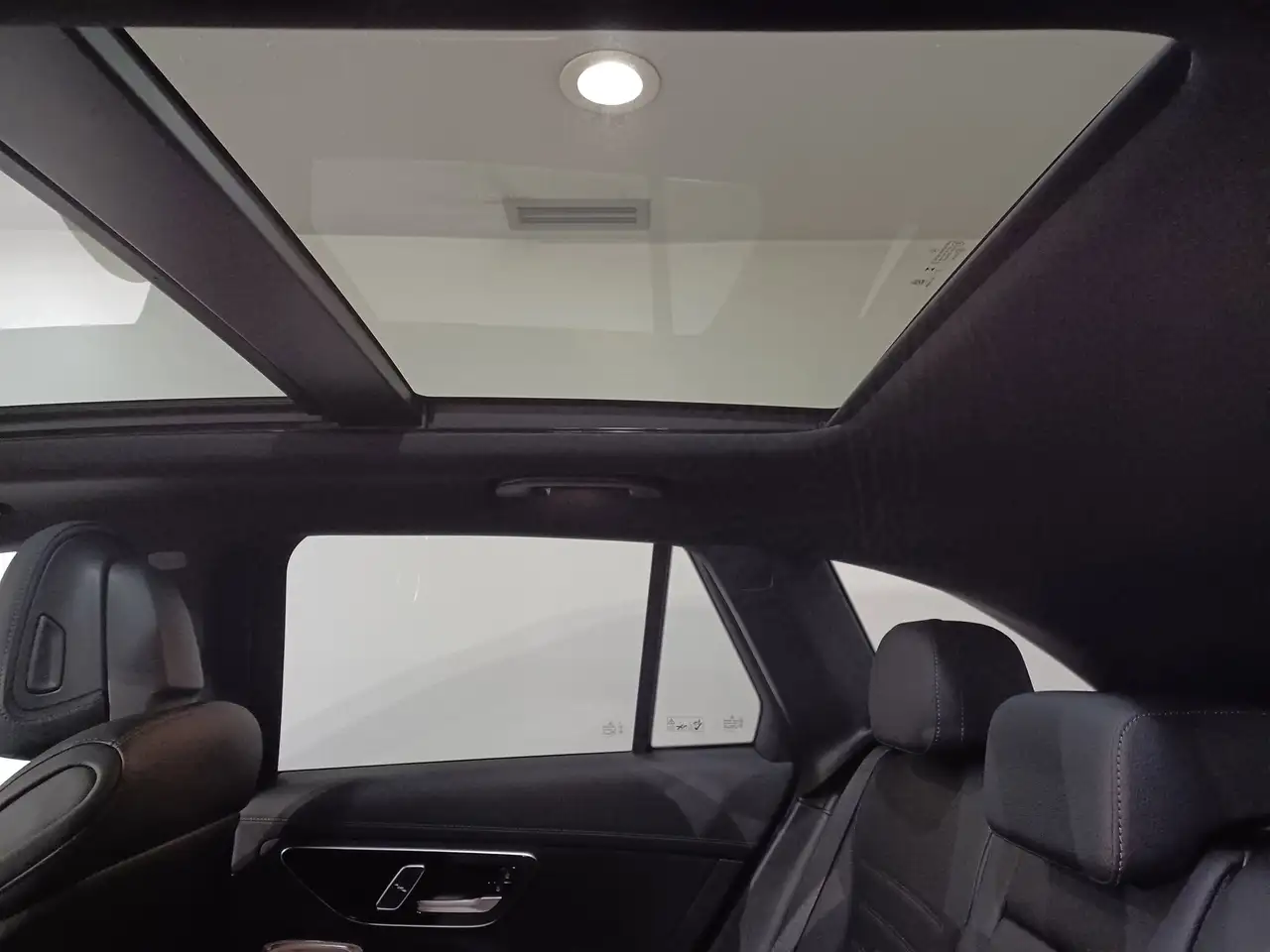 Mercedes-Benz GLC fotografie Mercedes-Benz GLC