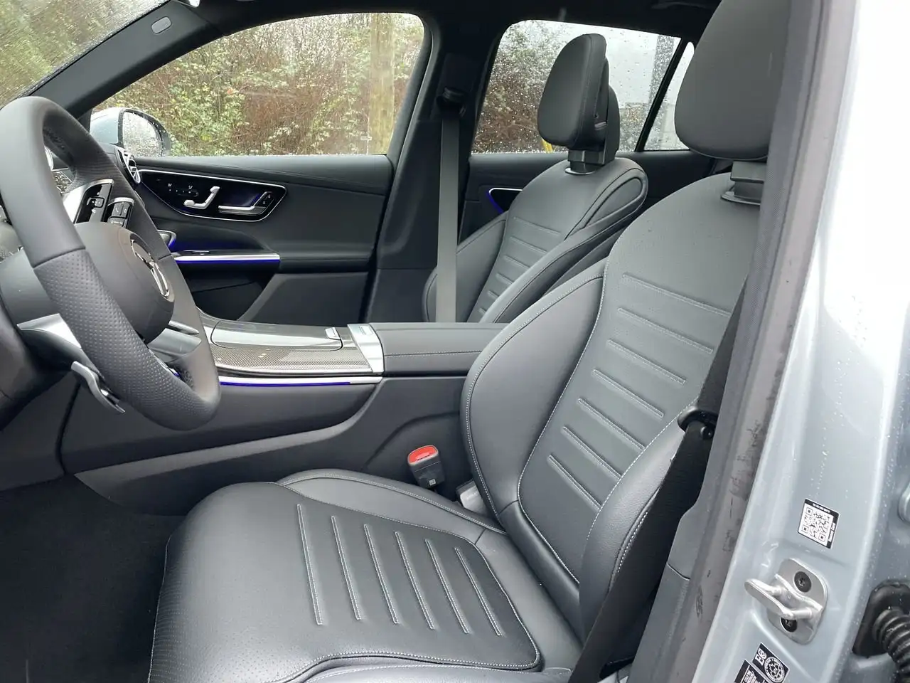 Mercedes-Benz GLC снимка Mercedes-Benz GLC