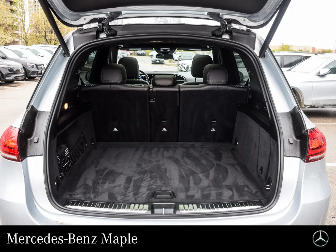 Mercedes-Benz GLE снимка Mercedes-Benz GLE