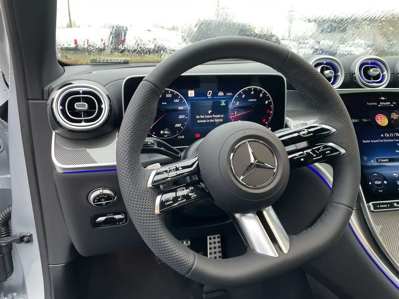 Mercedes-Benz GLC снимка Mercedes-Benz GLC