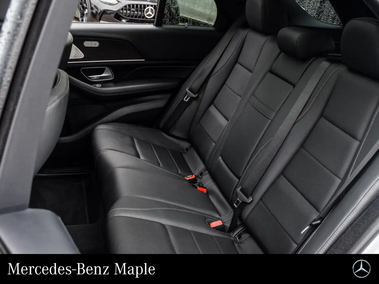 Mercedes-Benz GLE снимка Mercedes-Benz GLE