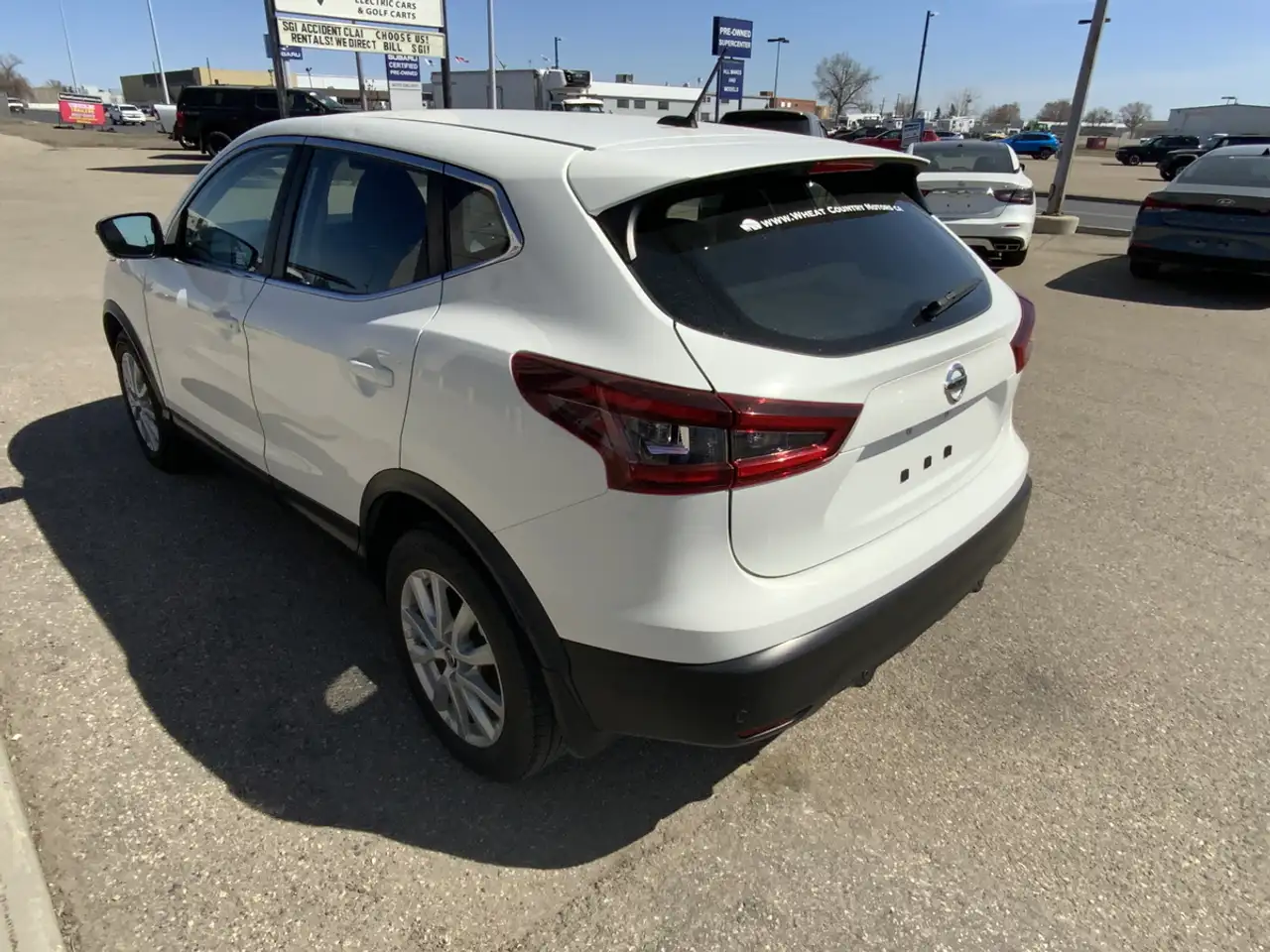 Nissan Qashqai снимка Nissan Qashqai